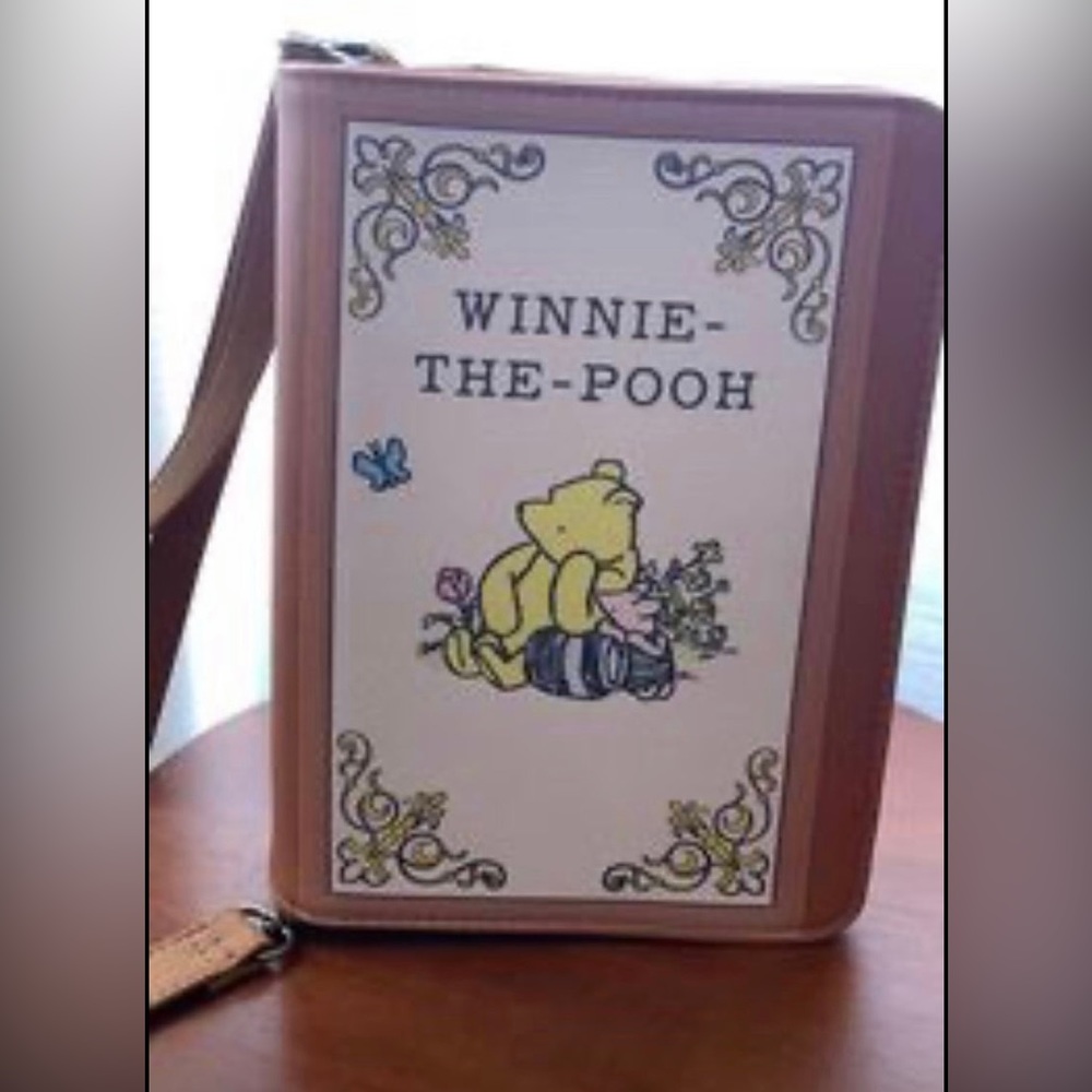 Loungfly Winnie the Pooh crossbody bag
